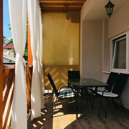 アパート Hanna バラトンレッレ